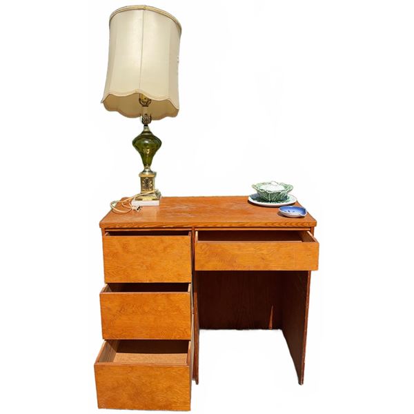 Entry Console Desk With Decorative Dishes and Table Lamp