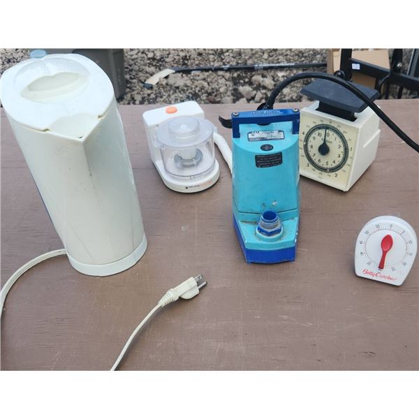 Small Appliance and Tool Lot: Little Giant Pump, Chopper, Scale and Timers
