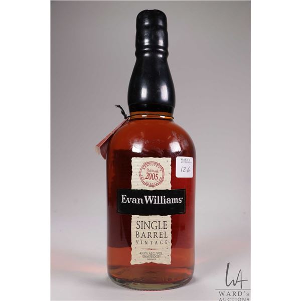 Evan Williams/ 2005 / Single Barrel/ Kentucky Straight Bourbon Whiskey/ 750ml/ 43.3% ABV