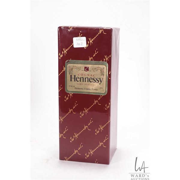 Hennessy/ Cognac/ 750ml/ 40% ABV Note: Alcohol cannot be insured by any courier in Canada. Local pic