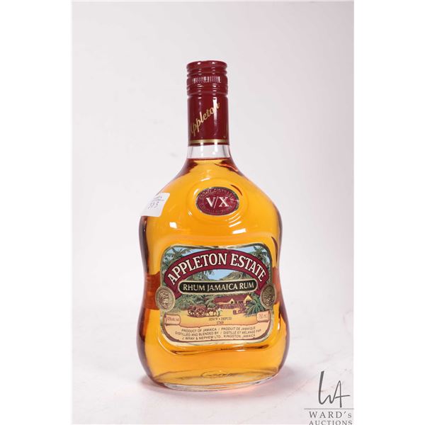 Appleton Estate/ Jamaican Rum/ 750ml/ 40% ABV Note: Alcohol cannot be insured by any courier in Cana
