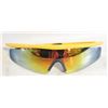 Image 1 : SUNGLASSES VINTAGE YELLOW TINTED