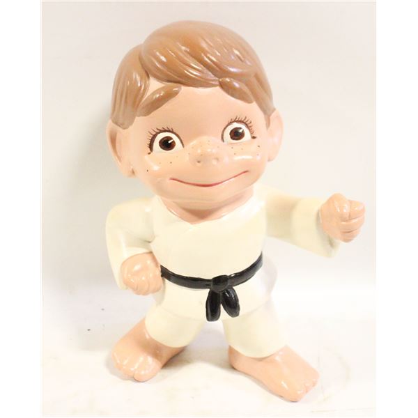 VINTAGE ATLANTIC MOLD KARATE KID CERAMIC FIGURINE