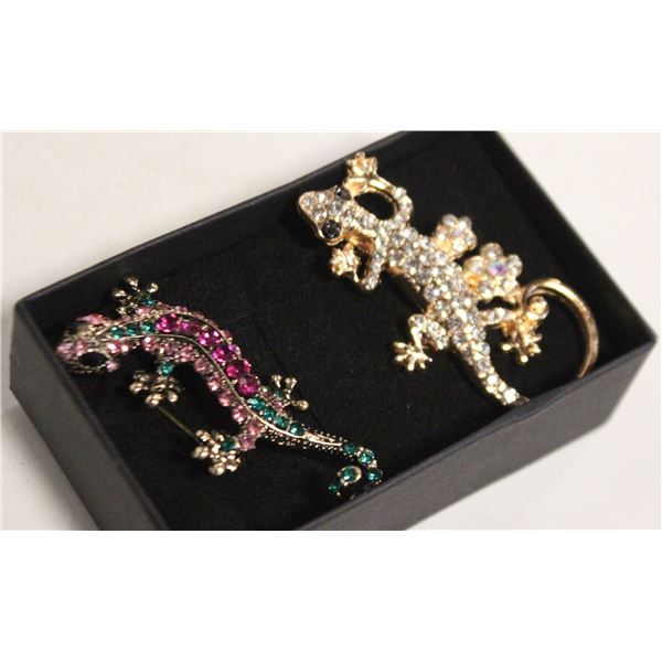 NEW 2PCS BROOCH SET