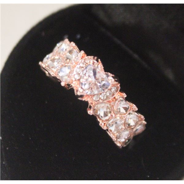 NEW HEART SHAPE RING SZ 9