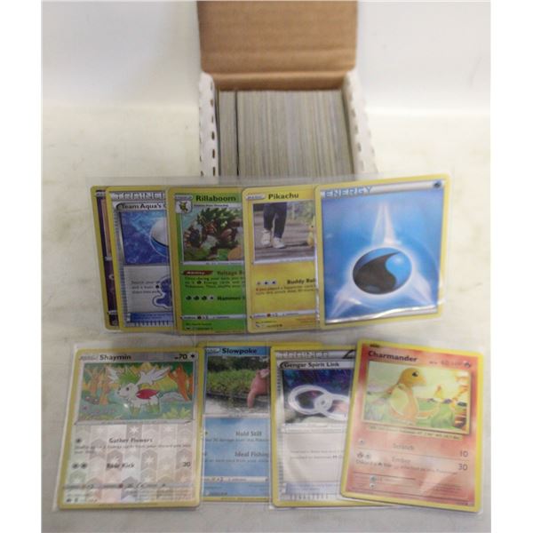 POKEMON 100 COUNT STORAGE BOX