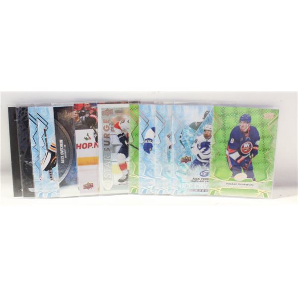 HOCKEY CARDS 14X CARD LOT RC HOLLOWAY