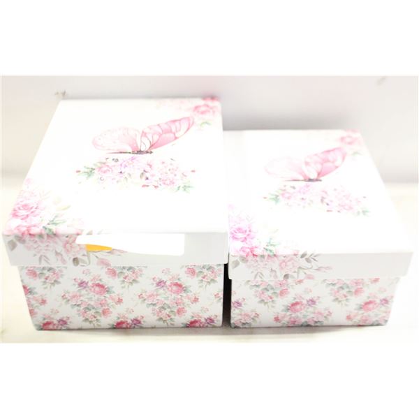 SET OF 2 DECORATIVE NESTING BOXES.