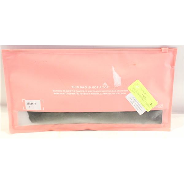 NEW- PACK OF 6 BLACK PANTIES LARGE.