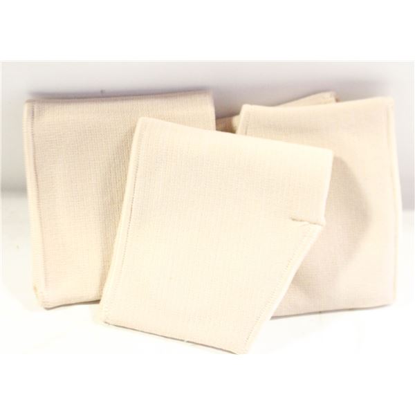 2 PAIRS OF FOOT PADS FOR BALLS OF FEET