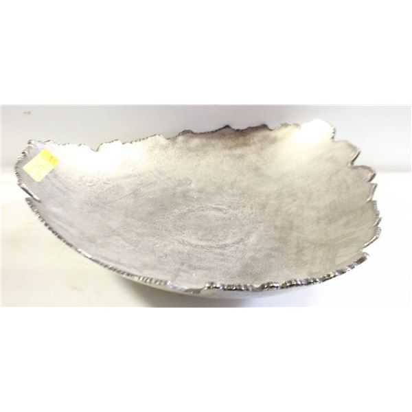 TABLE TRAY, FORMAL - APPROX 16" DIAMETER