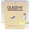 Image 1 : 2 PACK OF IPAD PRO SAFTEY GLASS.