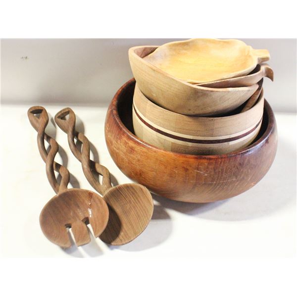 COLLECTION OF 6 SOLID WOOD BOWLS