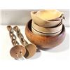 Image 1 : COLLECTION OF 6 SOLID WOOD BOWLS