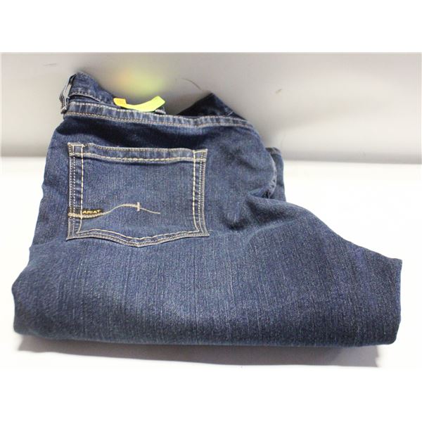 NEW- 44W 34L JEANS. RELAXED BOOT.