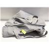 Image 1 : NEW- SMALL/MEDIUM PET CARRIER. GREY.
