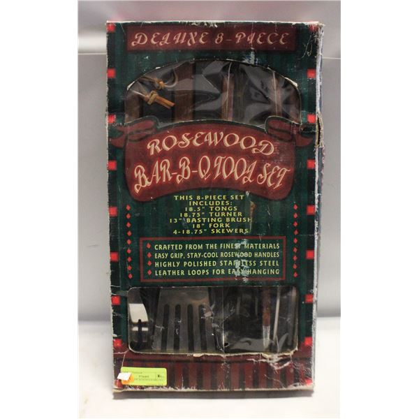 DELUXE 8 PC ROSEWOOD BBQ SET
