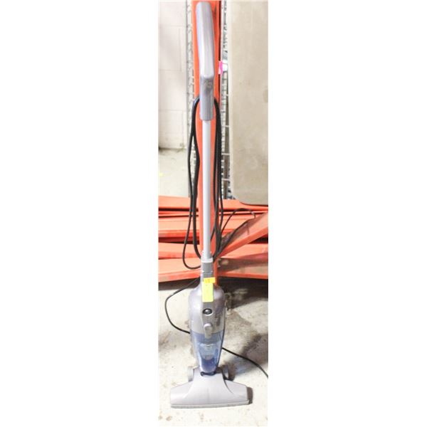 SHARK 2 IN 1 STICK & HAND VAC, W REMOVALBLE HEAD