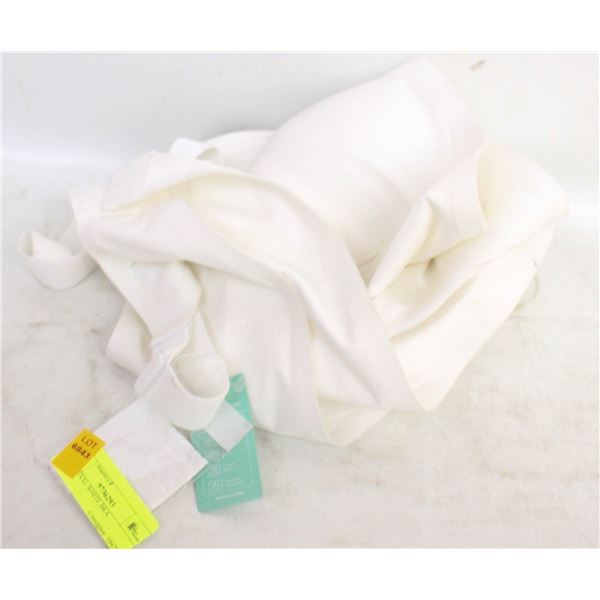 NEW- 3XXL WHITE BRA.