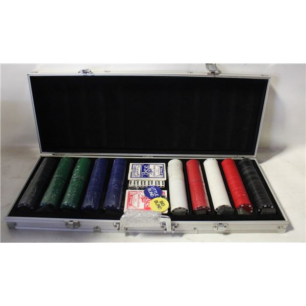 NEW 500 CHIPS POKER SET NEW 2 DECKS, 5 DICE,
