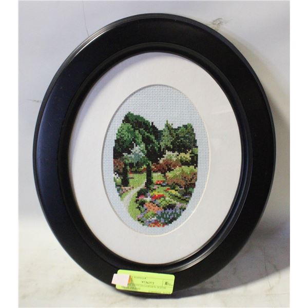 CROSS STITCH GARDEN SCENE OVAL FRAME