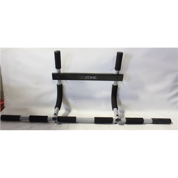 GO ZONE CHIN UP DOOR FRAME BAR