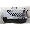 Image 1 : SMALL PET TRAVEL CRATE