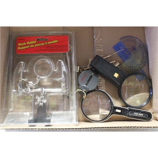FLAT OF ASSORTED MAGNIFYING GLASSES &