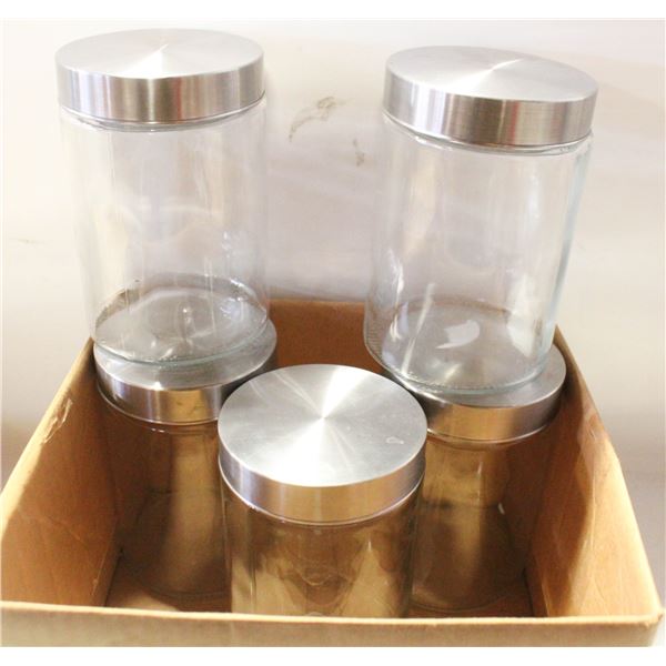 5 GLASS JARS W/SCREW ON LIDS