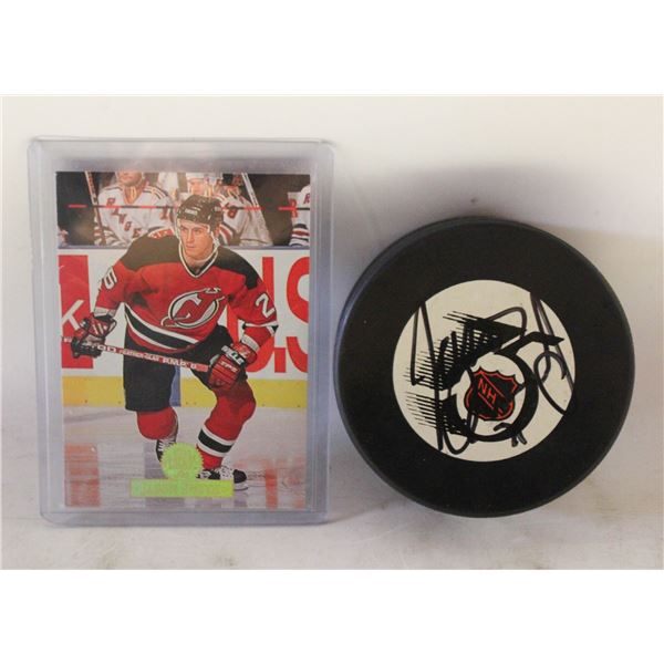 ESTATE AUTOGRAPHED JASON SMITH HOCKEY PUCK