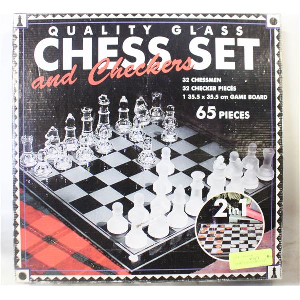QUALITY GLASS CHESS SET