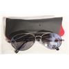 Image 1 : FOSTER GRANT NEW SUNGLASSES WITH CASE