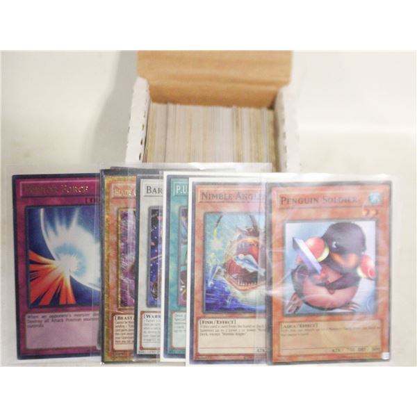 YU-GI-OH CARDS 100 COUNT STORAGE BOX