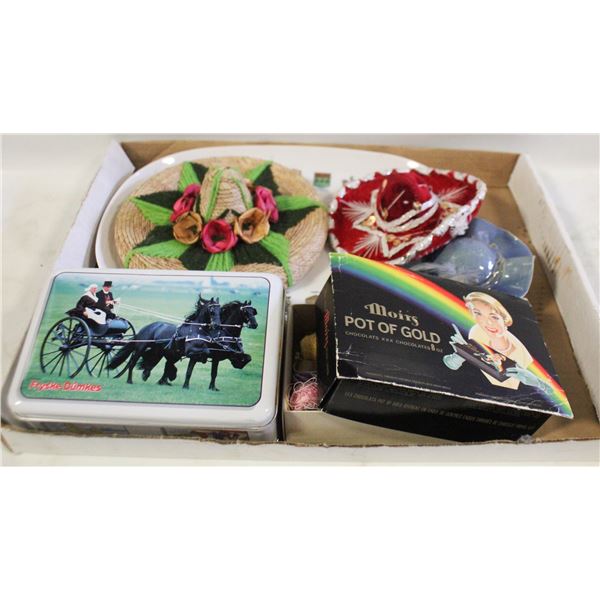 ESTATE VINTAGE ITEMS FLAT ASSORTMENT