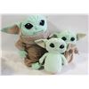 Image 1 : 3 BABY YODA PLUSHIEZ