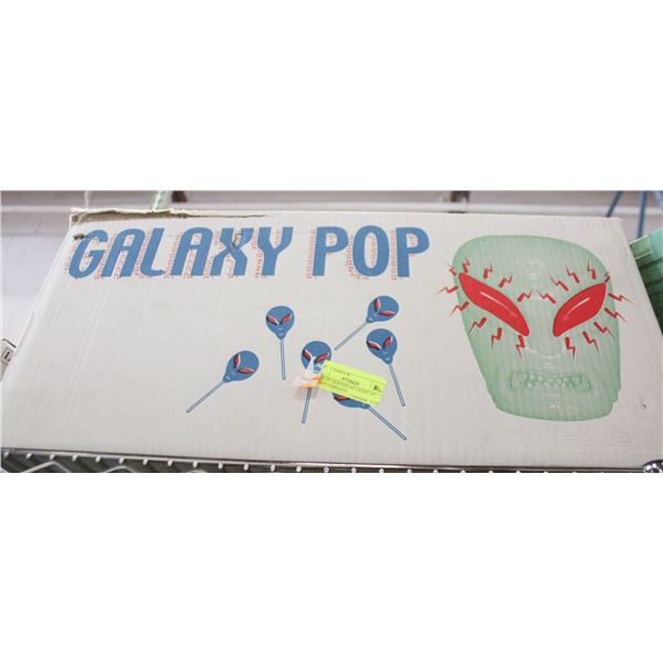 CASE OF ALIENHEAD LIGHT UP CANDY DISPLAYS