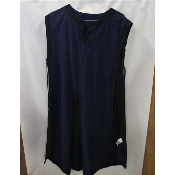 WOMENS XXL BLUE DRESS.
