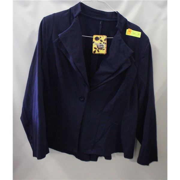 NEW- WOMENS BLUE BLAZER 3XL.