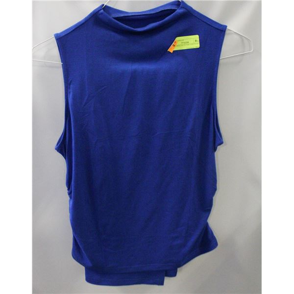 NEW LARGE BLUE TOP AND SHIRT SET.