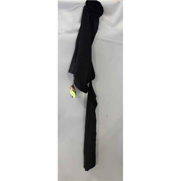 NEW ZAFUL WOMEN’S SIZE 6 BLACK TOP.