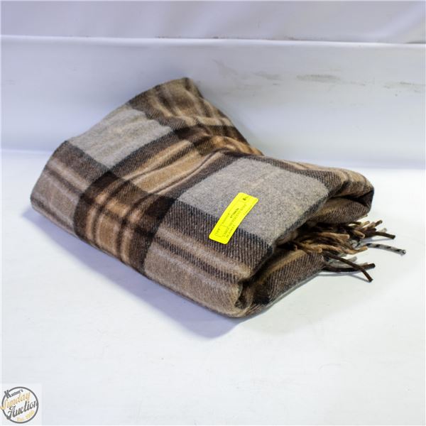 LARGE 100% WOOL BLANKET