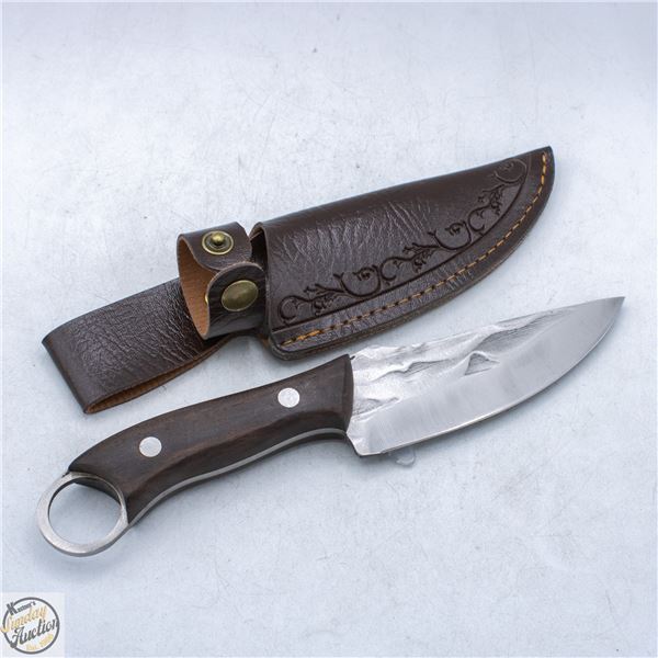 NEW HUNTING KNIFE