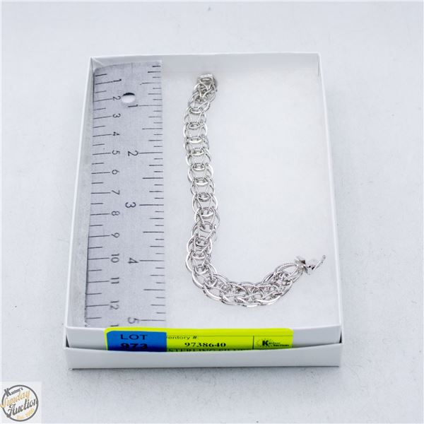 VINTAGE STERLING SILVER CHARM BRACELET