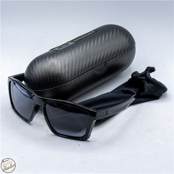 NEW AUTH. UNISEX OAKLEY SPORT (GOLF) SUNGLASSES