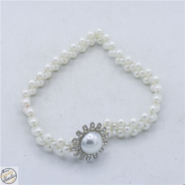 FAUX PEARL & RHINESTONE CHOKER NECKLACE