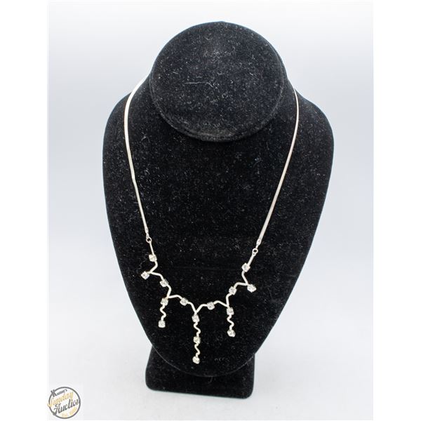 925 SILVER WAVY RHINESTONE NECKLACE SERPENTINE