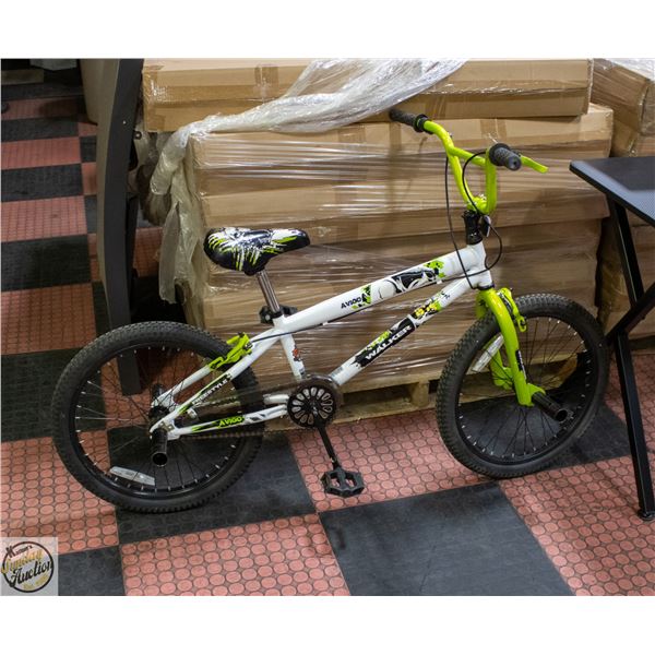 AVIGO BMX GREEN BIKE