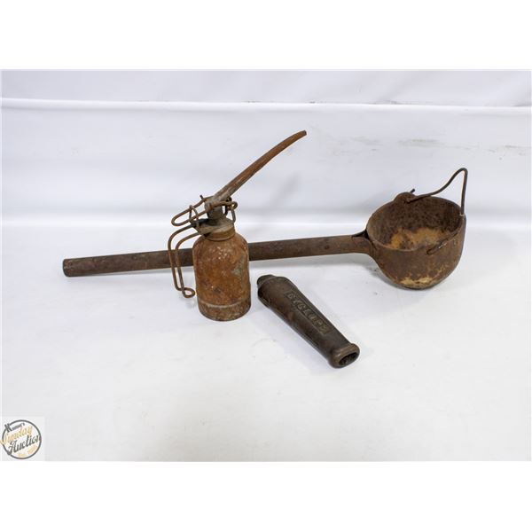 ANTIQUE CYCLOPS & SMELTING TOOL & OLD OIL
