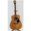 Image 1 : VINTAGE YAMAHA ACOUSTIC GUITAR