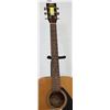 Image 3 : VINTAGE YAMAHA ACOUSTIC GUITAR